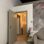 Appartement Cuore Al Centro - Luxury Near Egyptian Museum With Parking By A Porter *