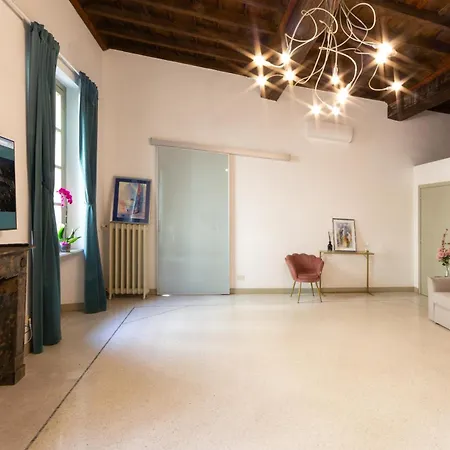 Cuore Al Centro - Luxury Near Egyptian Museum With Parking By A Porter דירה