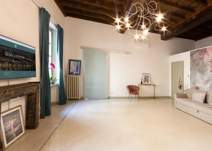 Cuore Al Centro - Luxury Near Egyptian Museum With Parking By A Porter Appartamento