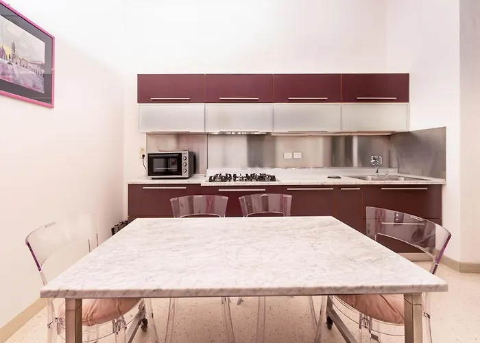 Appartamento Cuore Al Centro - Luxury Near Egyptian Museum With Parking By A Porter